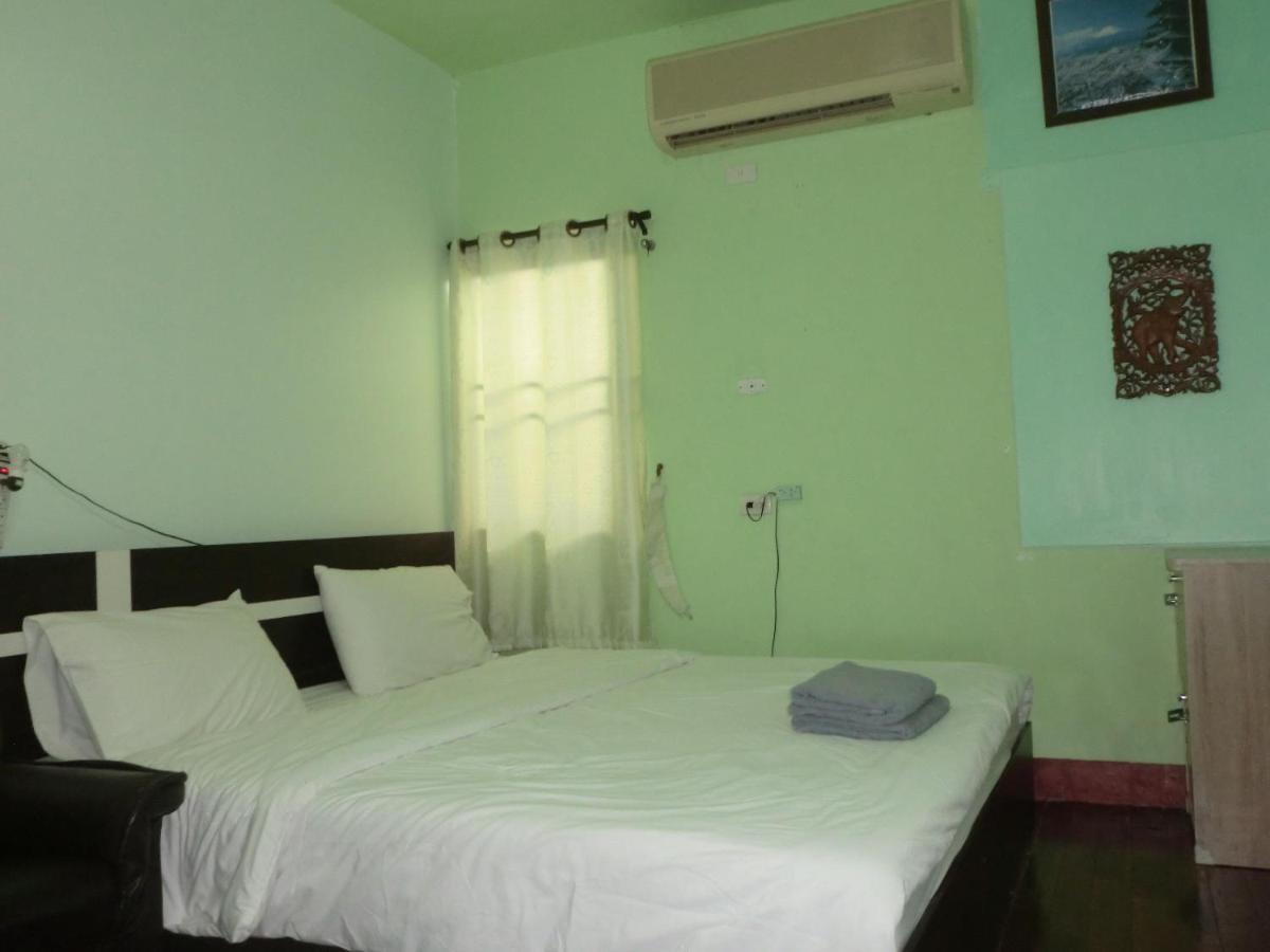 Sakura House Hostel Chiang Mai Bagian luar foto