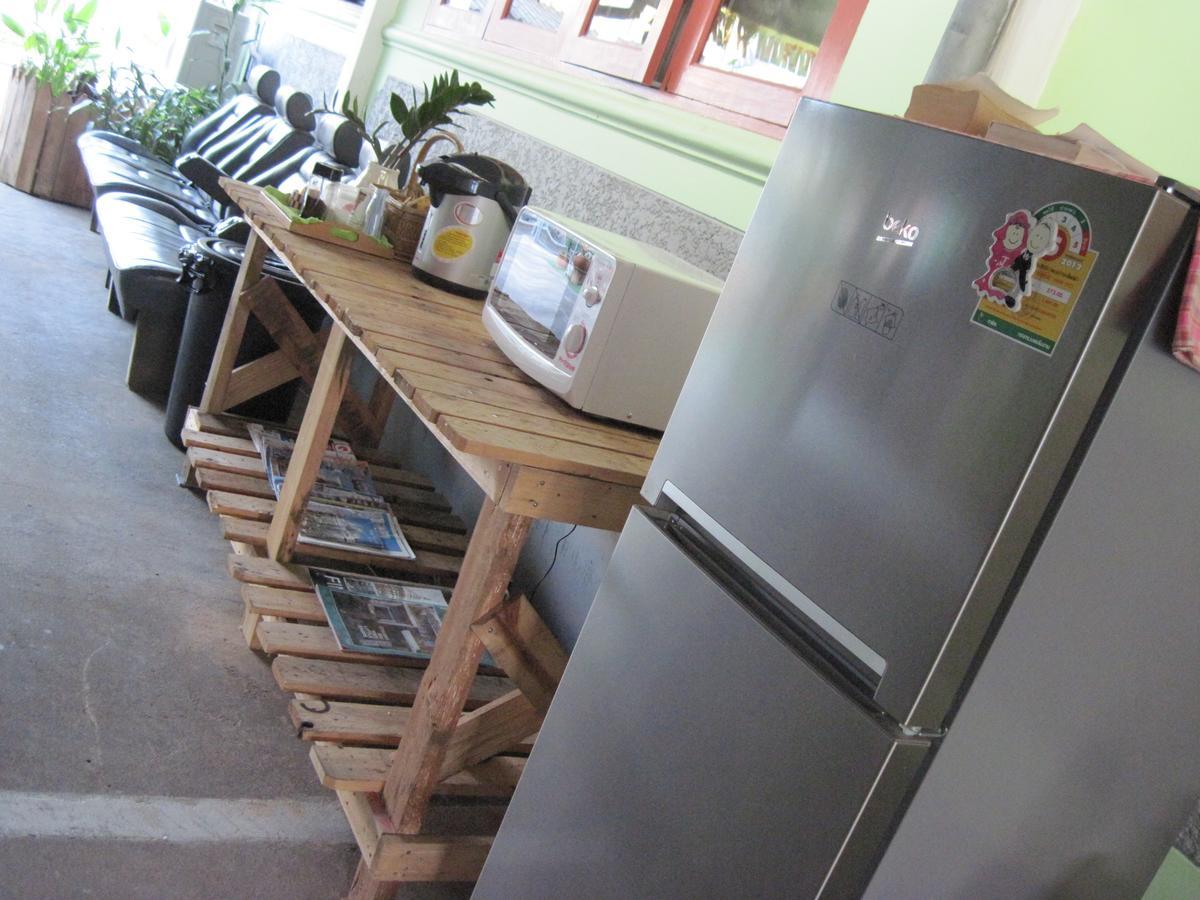 Sakura House Hostel Chiang Mai Bagian luar foto